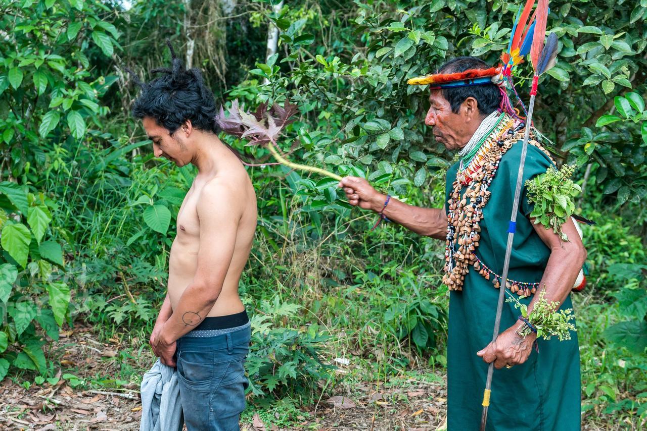 Green Forest Ecolodge Puerto Montufar Buitenkant foto