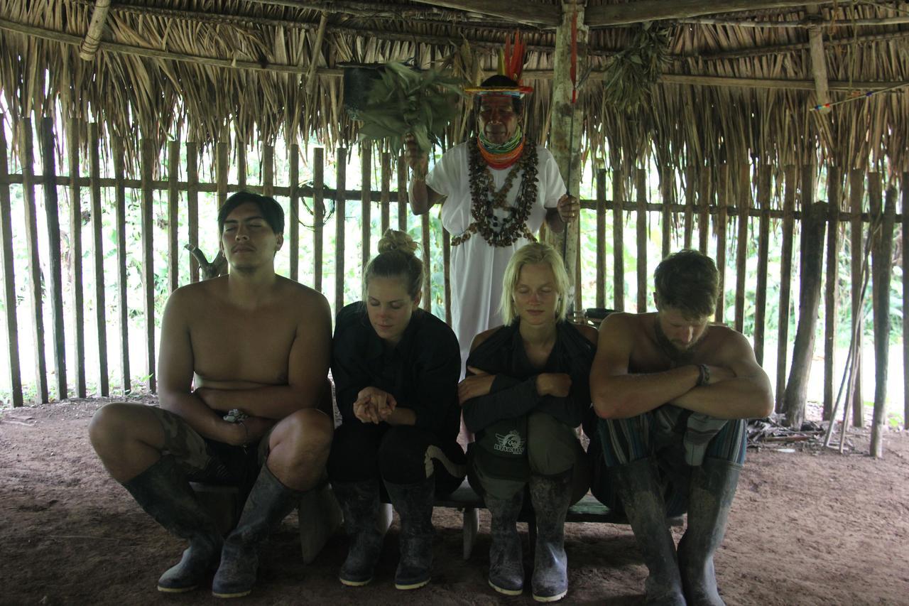 Green Forest Ecolodge Puerto Montufar Buitenkant foto