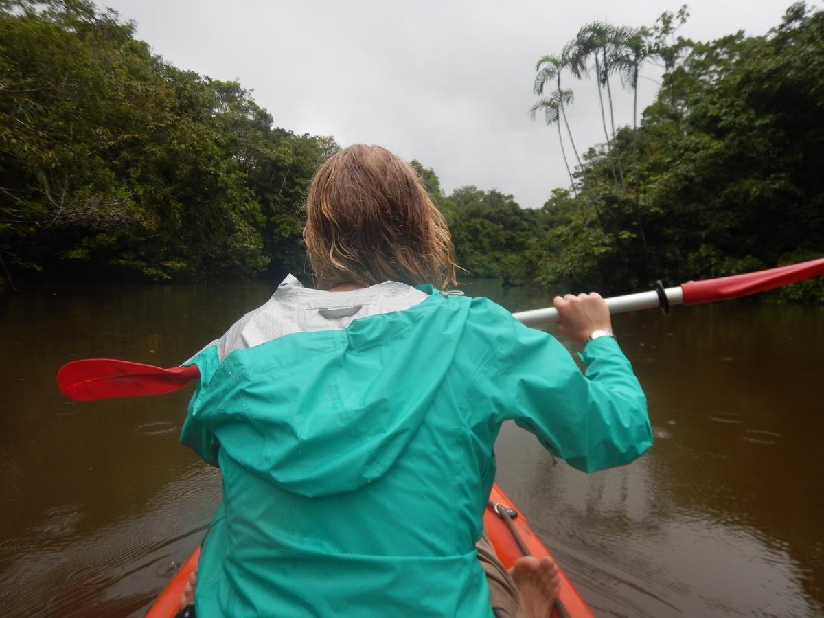 Green Forest Ecolodge Puerto Montufar Buitenkant foto